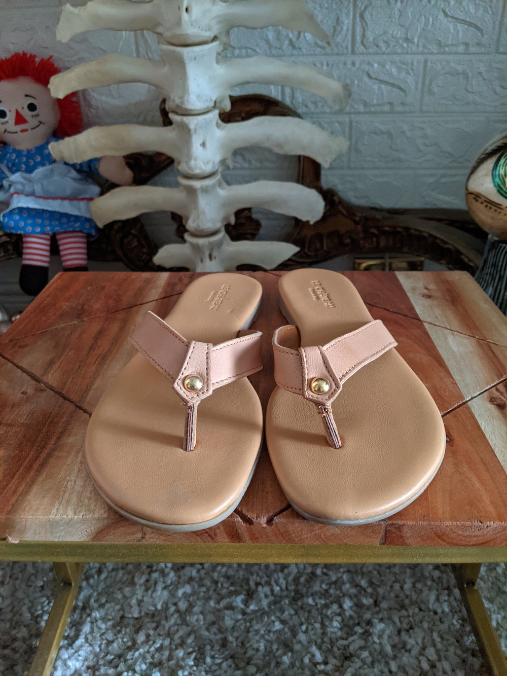 Le Chateau Tan Leather Thong Sandals with Gold Accent